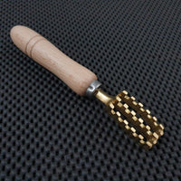 Tsuri Brass Fish Scaler
