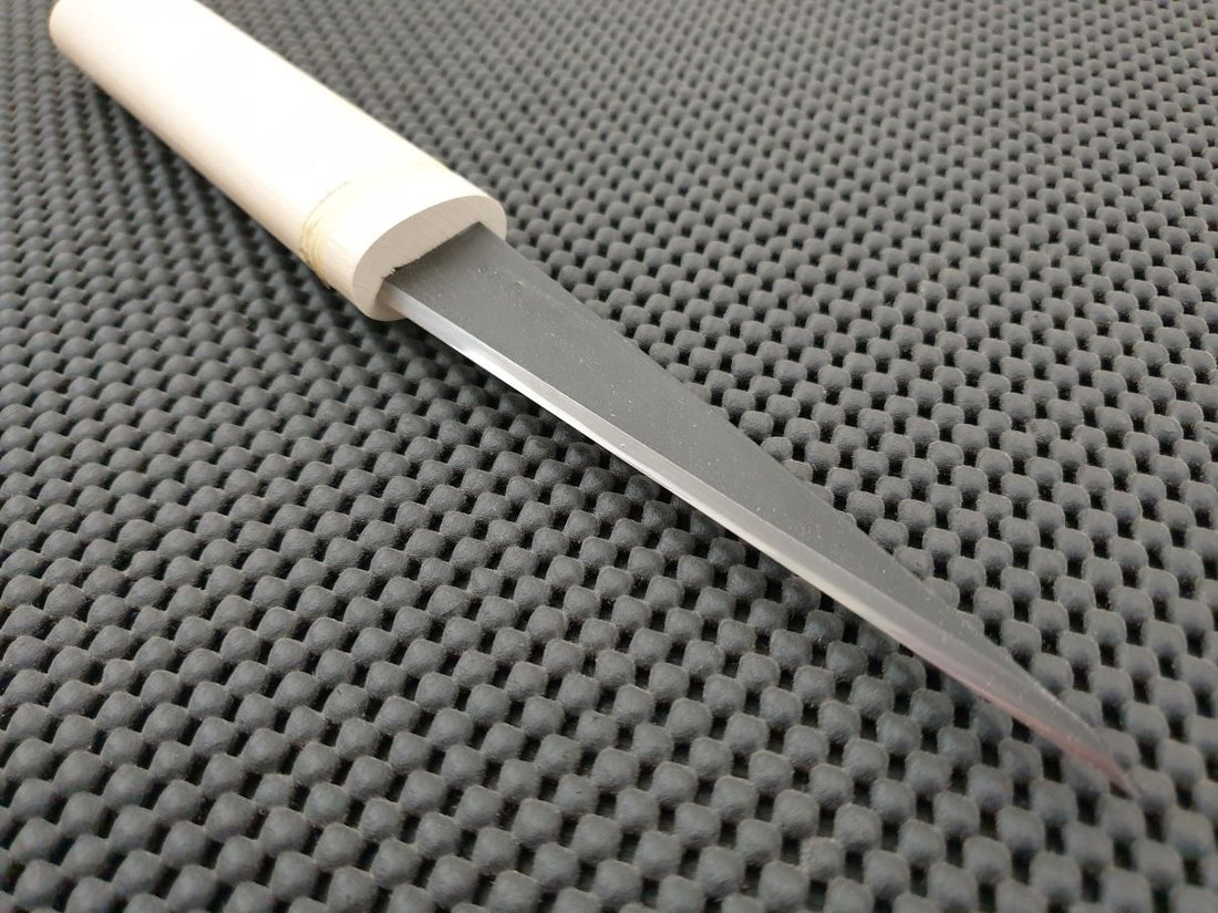 Iwasaki Kuri Kogatana