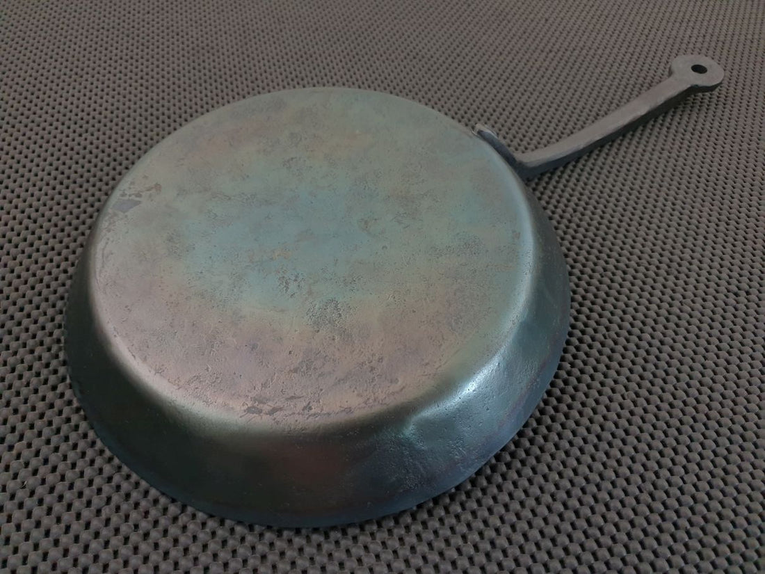 Kazuyoshi Akita Kanatoko Hand Forged Frying Pan