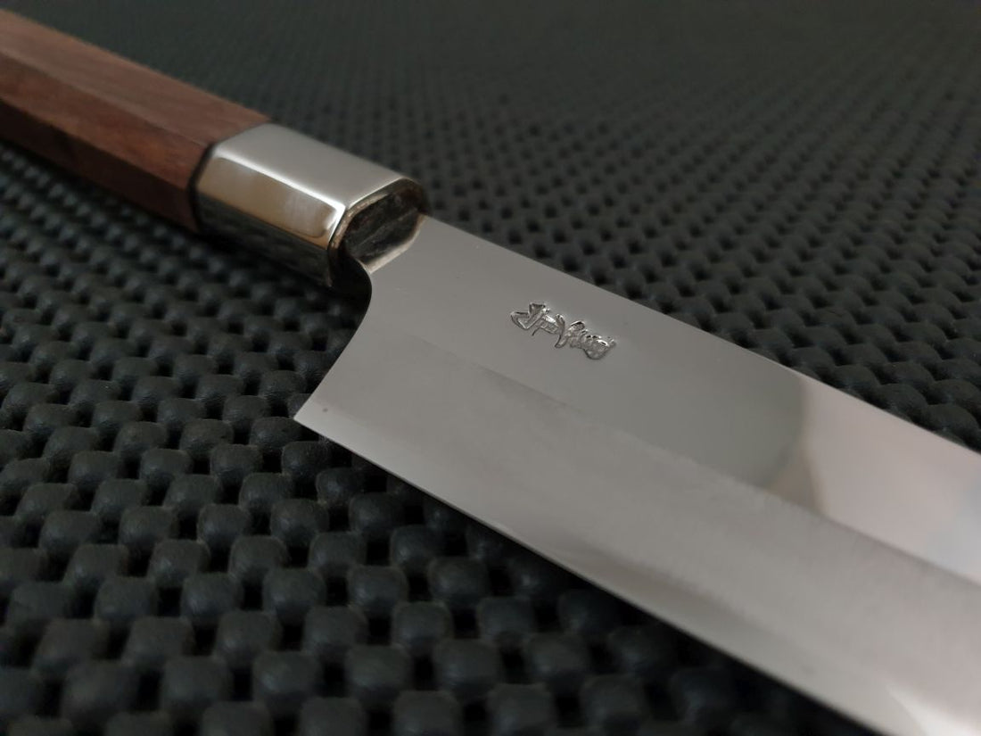 Kurotori Ginsan Petty Hocho