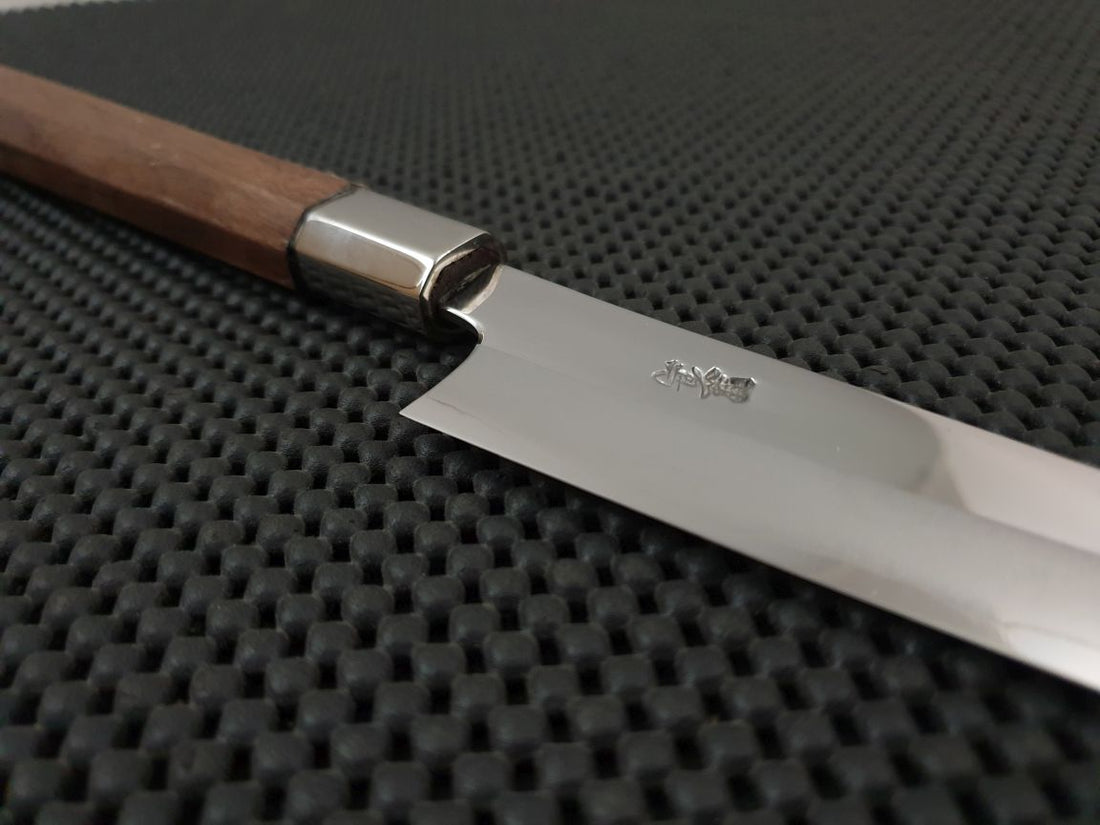 Kurotori Ginsan Sujihiki Hocho