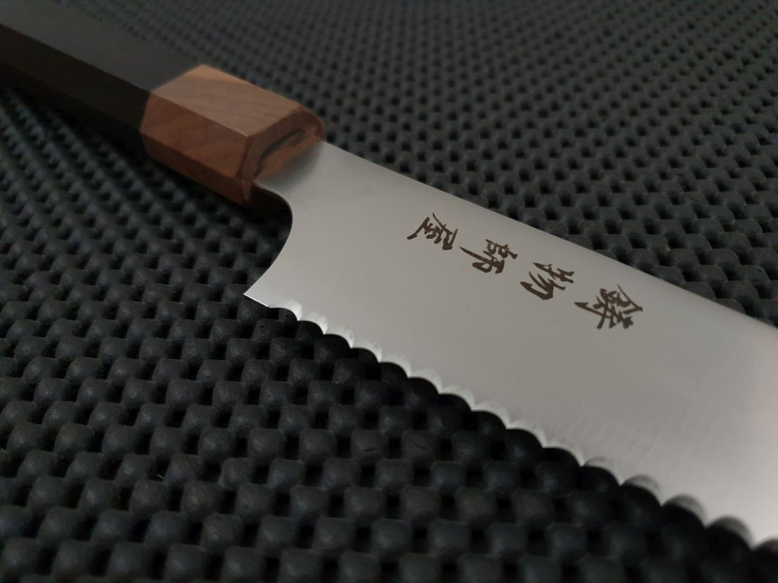 Hitohira Imojiya Ebony Bread Knife