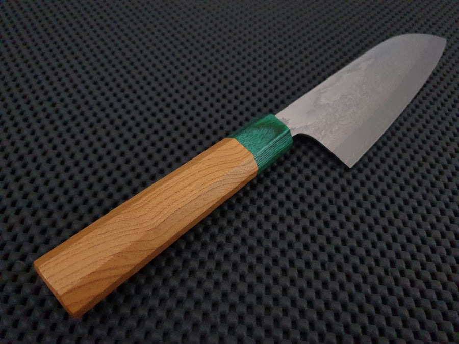 Kurosaki Damascus Santoku Knife