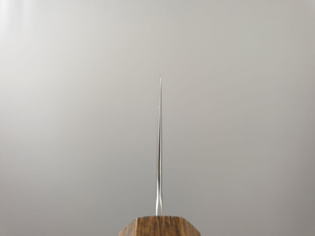 OUL Ginsan Nawame Santoku KNife