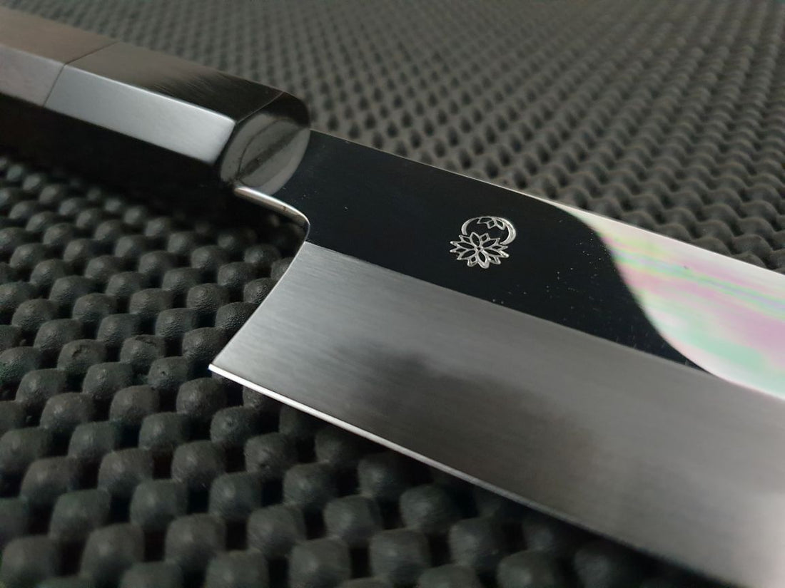 Sakai Kikumori CHOYO Santoku Knife