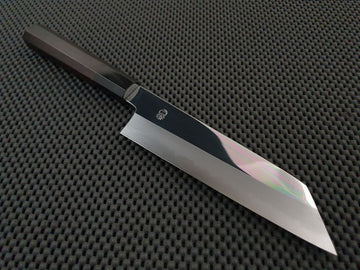 Sakai Kikumori CHOYO Santoku Knife