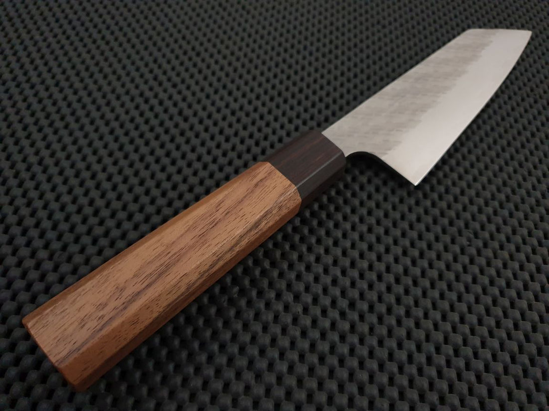 Takeshi Saji STRIX Bunka Knife