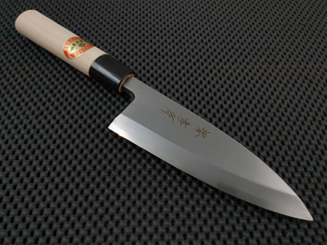 Sakai Takayuki 150 Deba Fish Knife