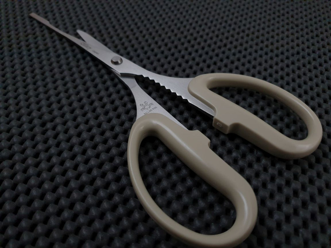 Silky Shears Japanese Crab Scissors (Kani)