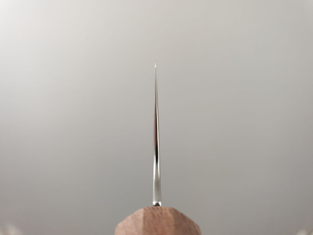 Sukenari Ginsan Damascus | 240 Gyuto Knife (Ebony)