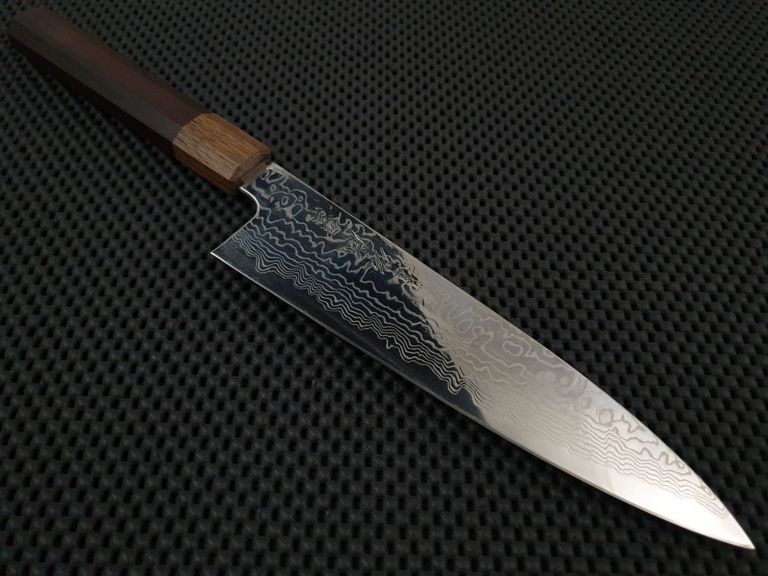 Sukenari Ginsan Damascus | 210 Gyuto Knife