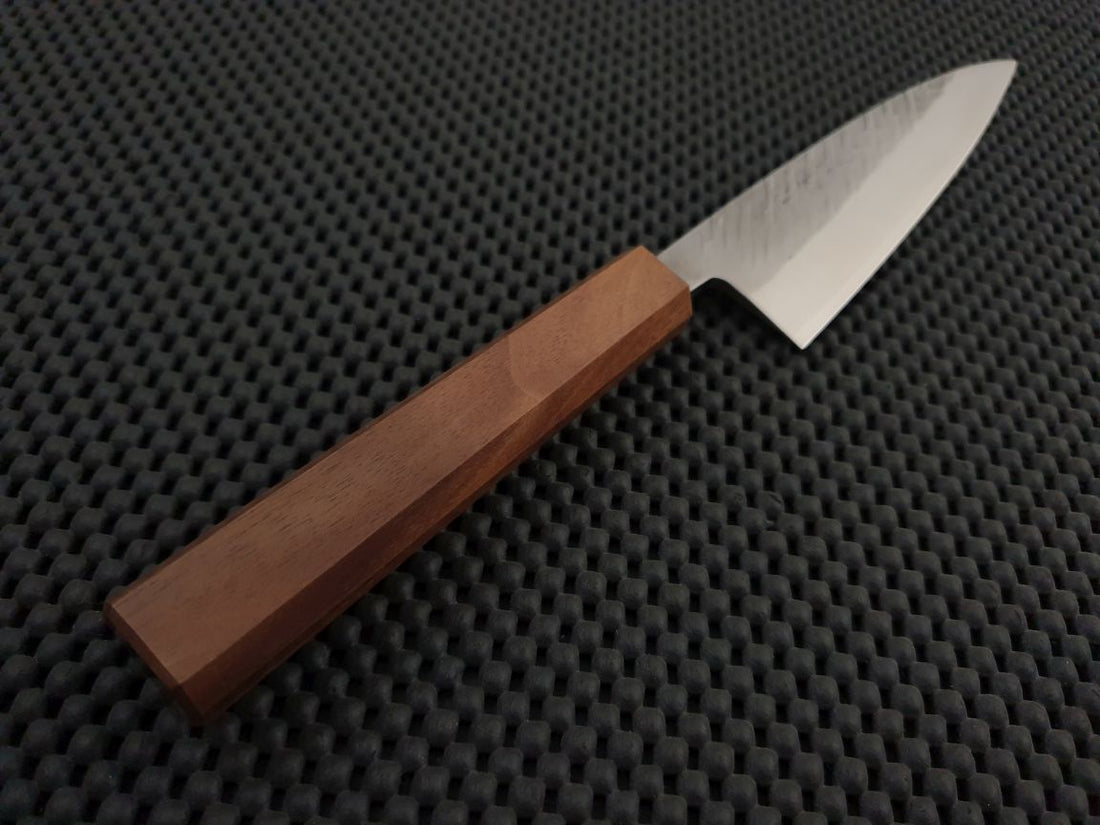 Tadafusa Kuro Kuma Petty Knife