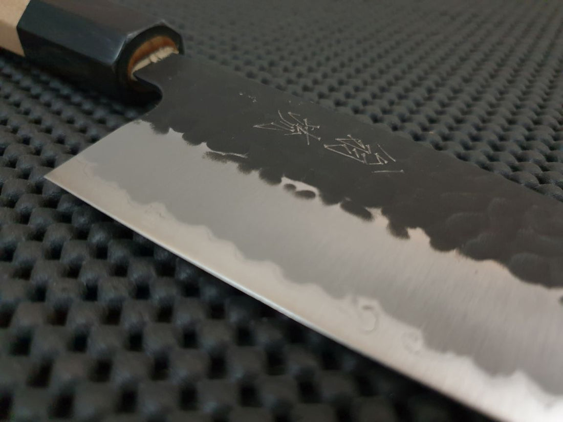 Tsuchime Hocho Santoku Knife