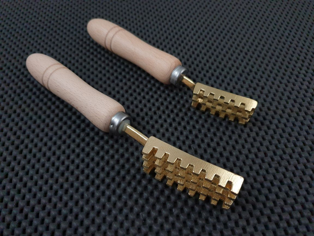 Tsuri Brass Fish Scaler