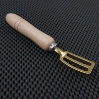 Tsuri Brass Fish Scaler