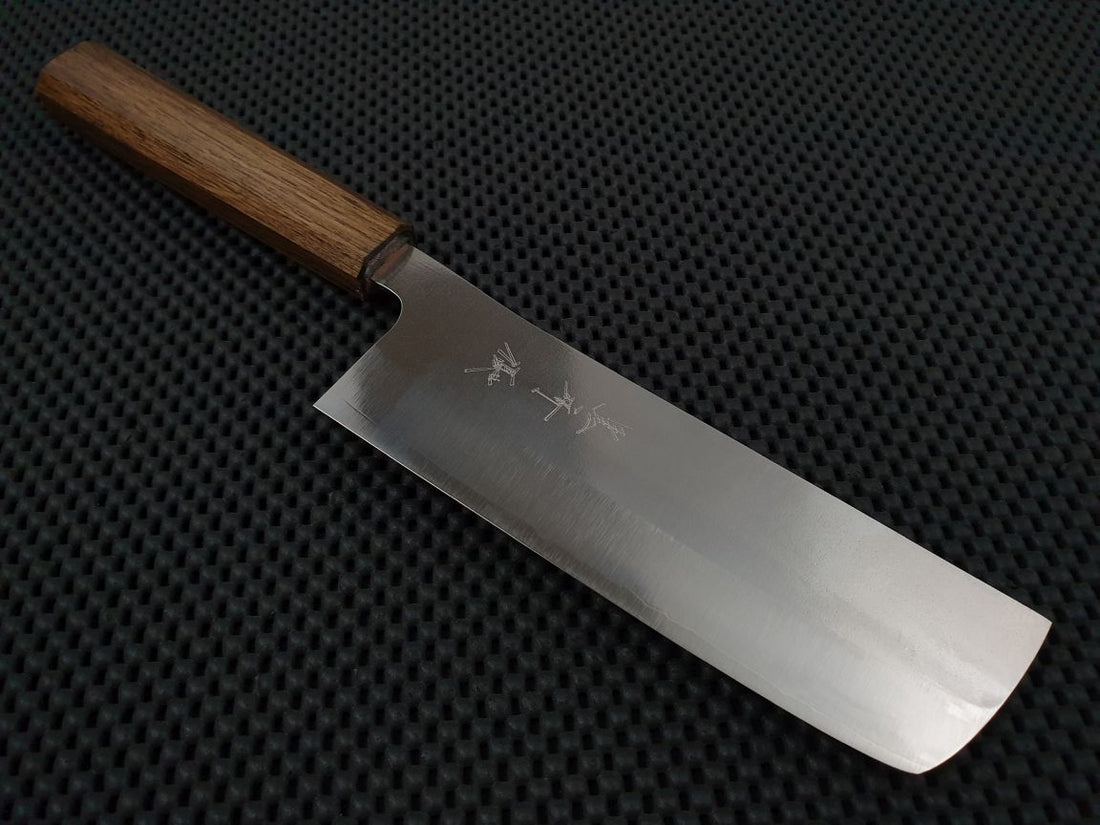 Yu Kurosaki Gekko Nakiri Hocho