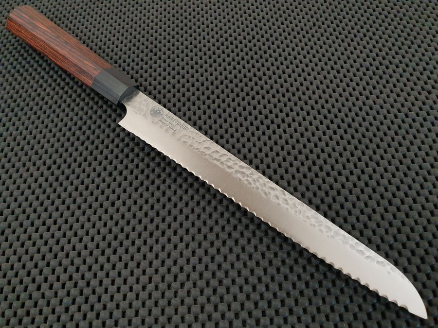 Seki Kanetsugu Serrated Bread Knife